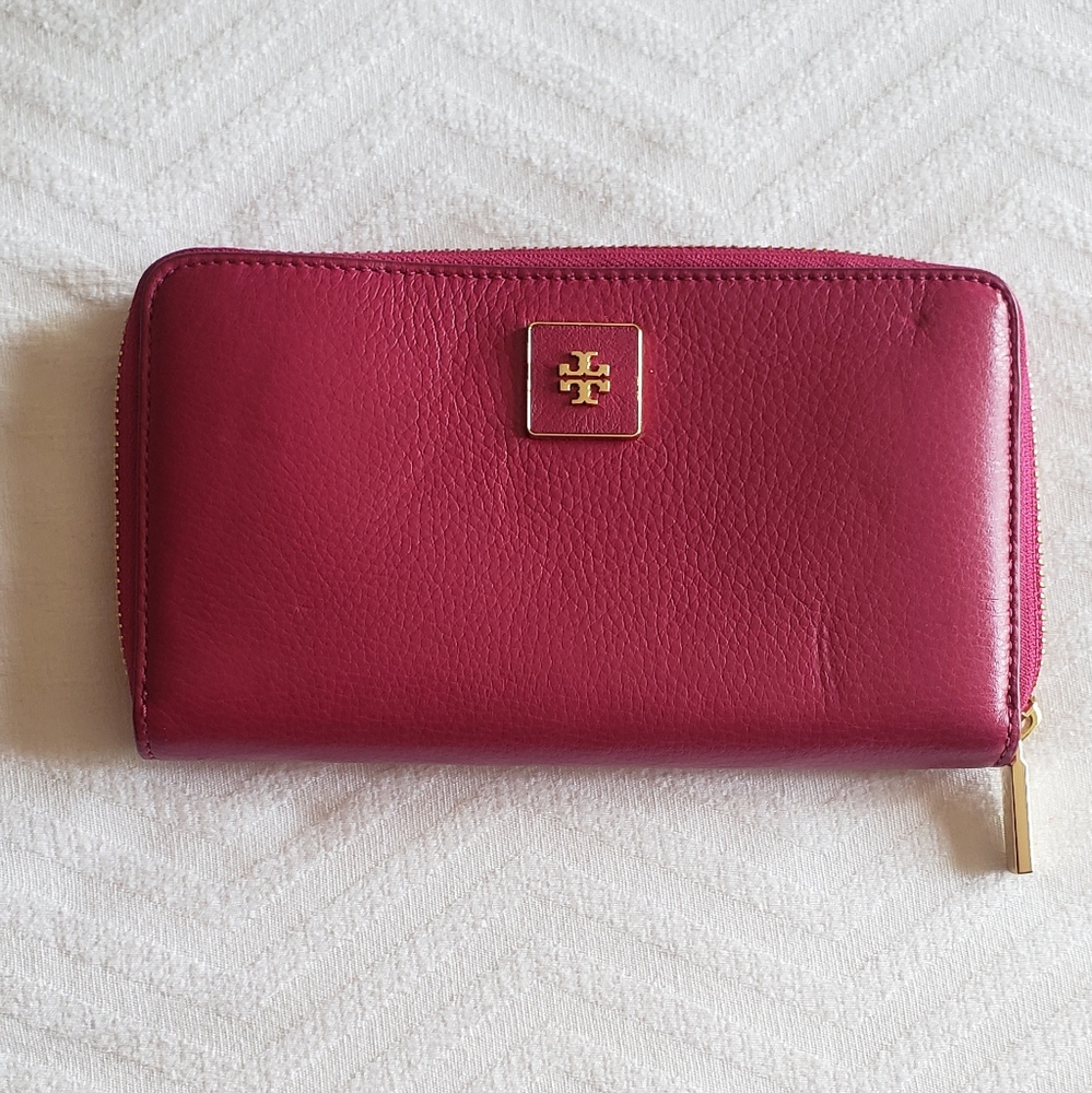 TORY BURCH WALLET